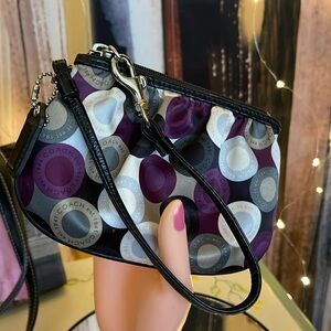 EUC COACH SATIN AND LEATHER WRISTLET.